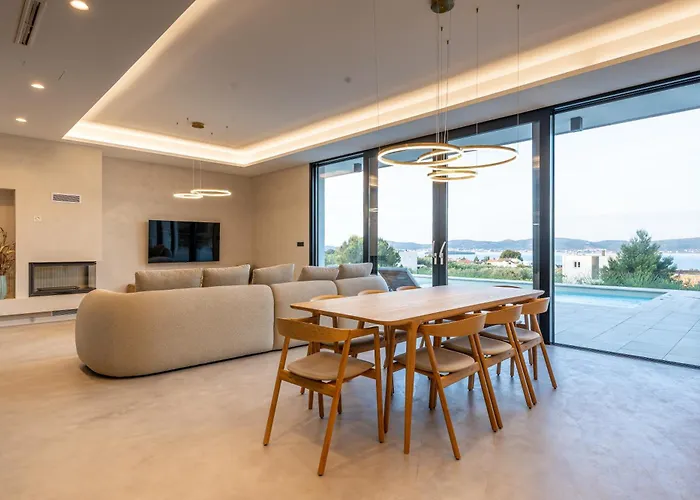 Belvedere * 圣菲利普雅科夫