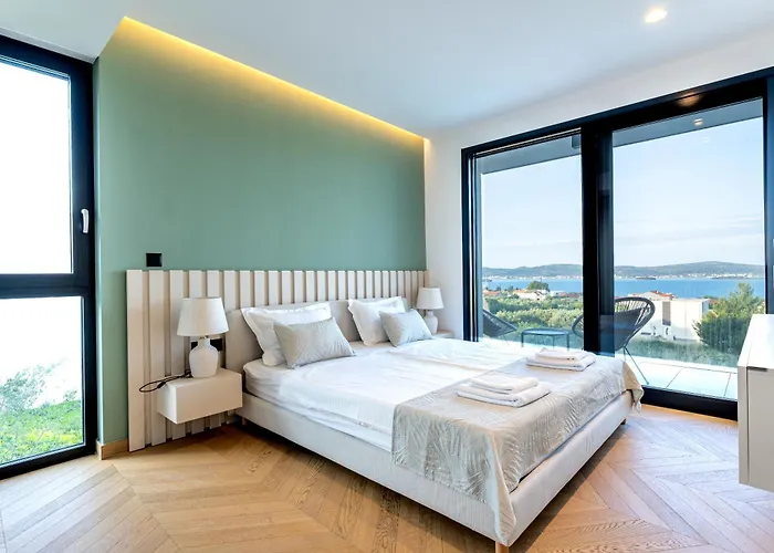 Belvedere Villa *