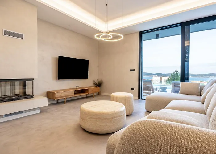 Belvedere * 圣菲利普雅科夫