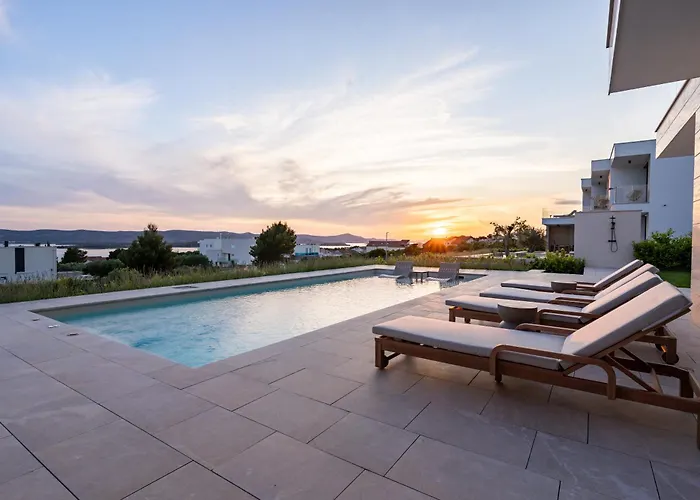 Belvedere * 圣菲利普雅科夫