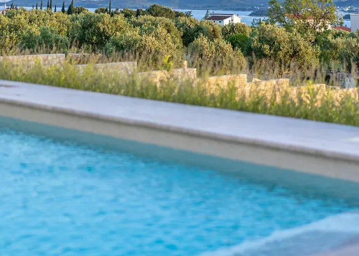 Belvedere *