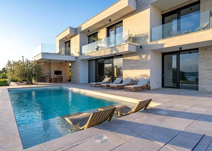 Belvedere 圣菲利普雅科夫