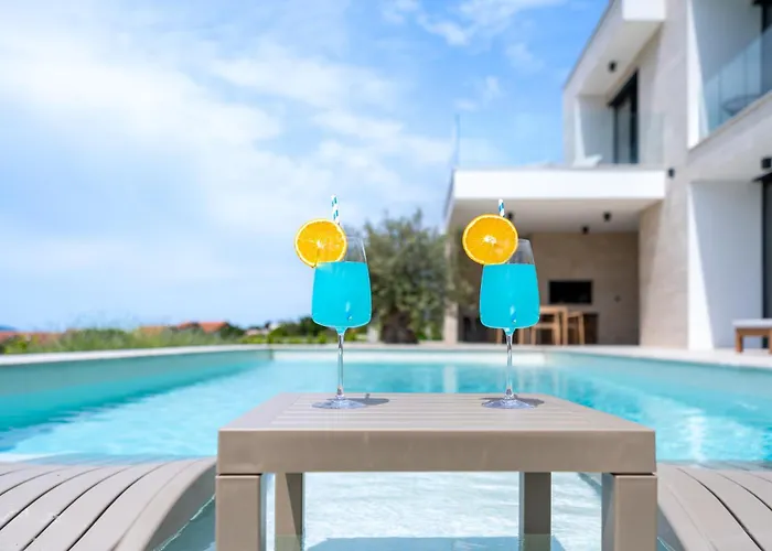Belvedere Villa Sveti Filip i Jakov